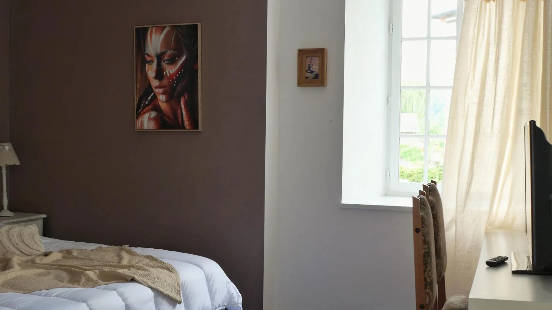 Les Chambres De L'Elysee Pontrieux 0*,
